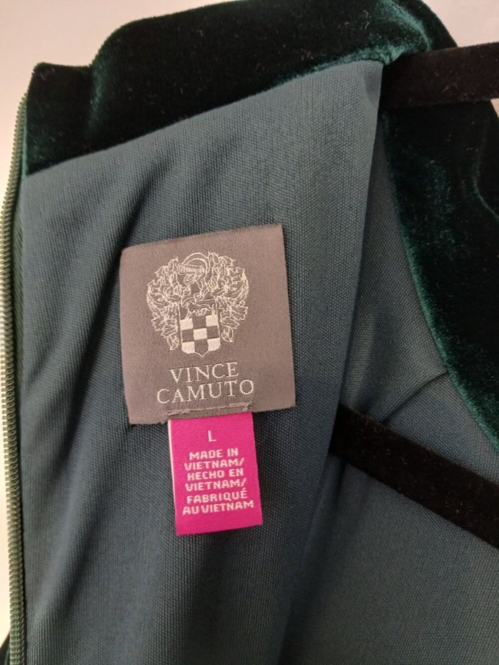 Vince Camuto Emerald Velvet Wide-Leg Belted Jumpsuit Size L NWT - Picture 5 of 16